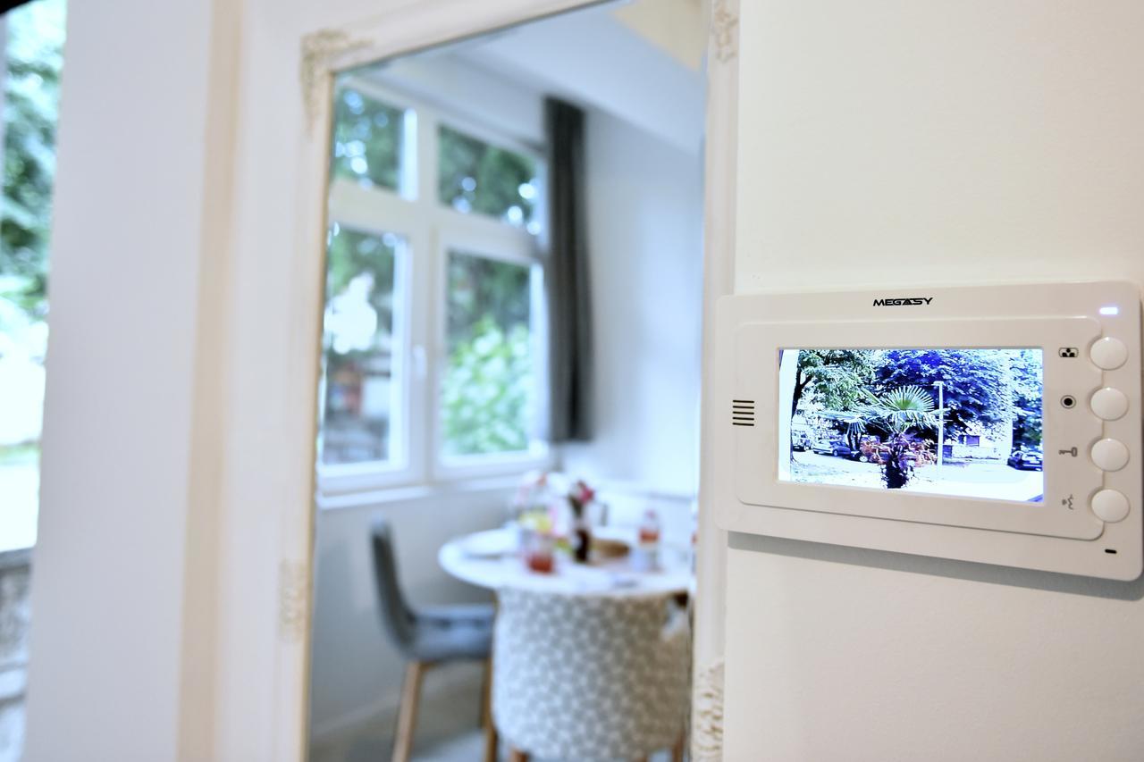 Apartments Valentina - Free Parking Мостар Экстерьер фото